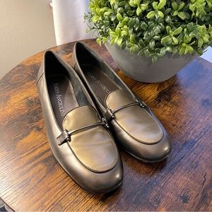 Enzo Angiolini metallic loafers